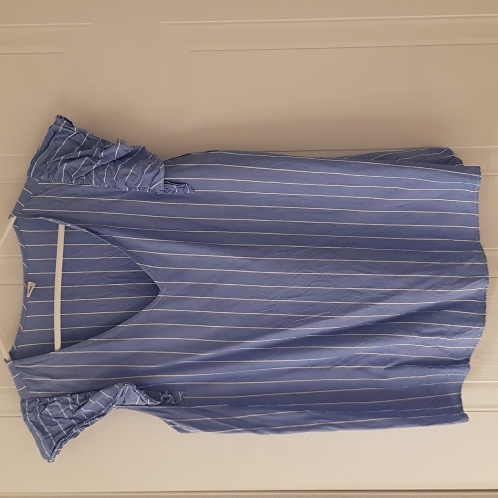 Old Navy Size M Women’s Blouse